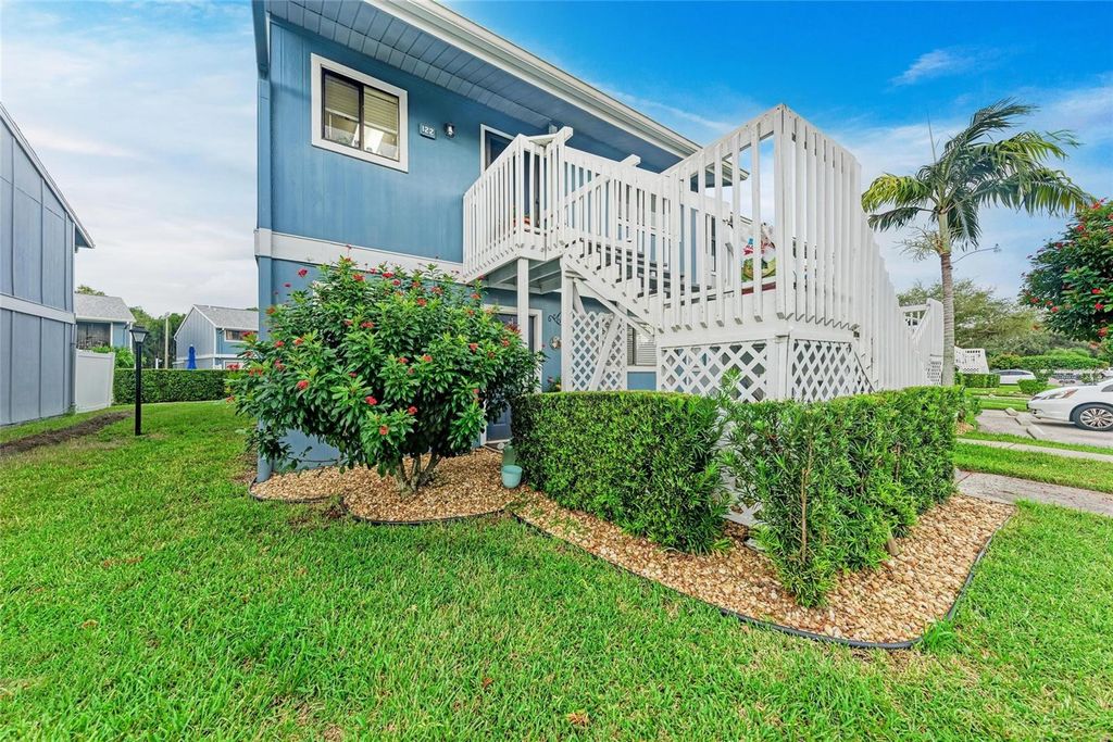 6033 34TH STREET W 122, Bradenton, FL 34210