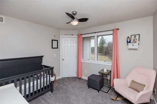 3000 E Titus Avenue, Des Moines, IA 50320