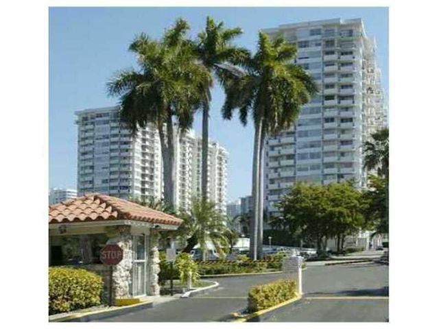 18031 Biscayne Boulevard 1004, Aventura, FL 33160