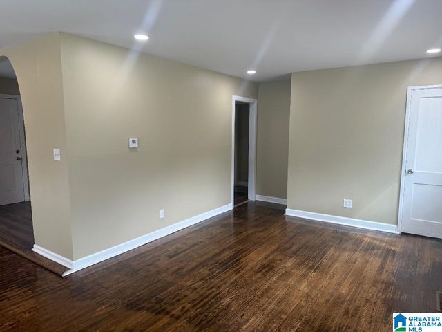 2024 HOLLINS DRIVE, Birmingham, AL 35205