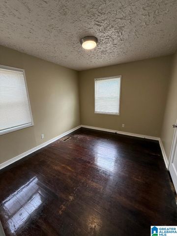 2024 HOLLINS DRIVE, Birmingham, AL 35205