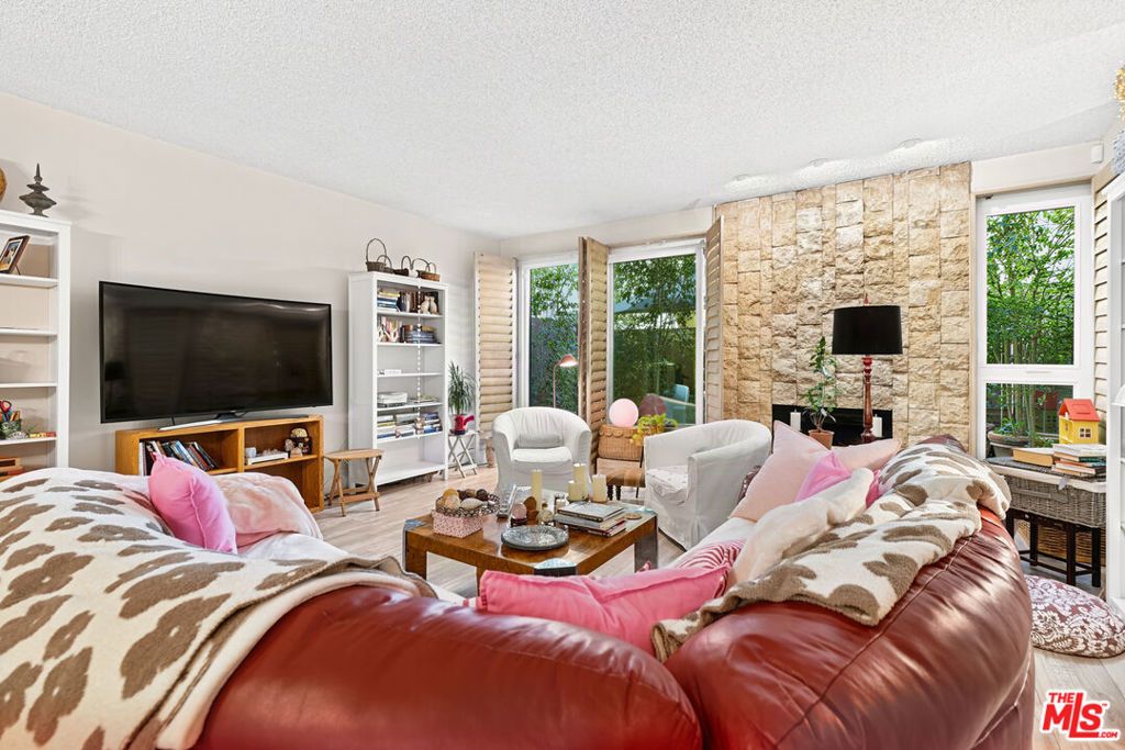 2338 S Beverly Glen Boulevard, Los Angeles, CA 90064 — photo 2