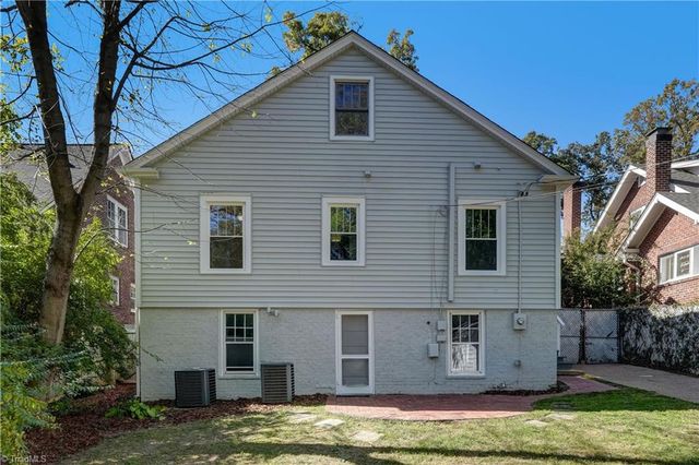 207 S Tremont Drive, Greensboro, NC 27403