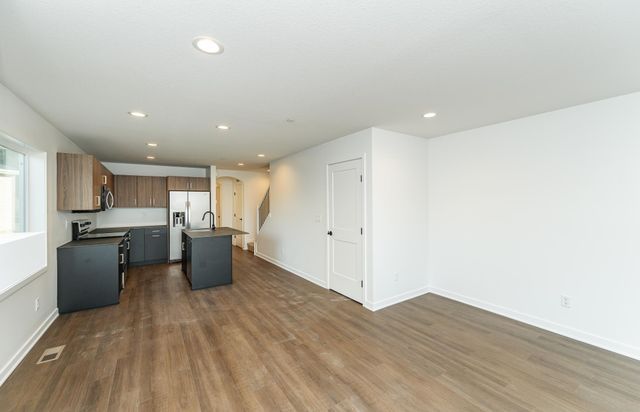 1113 Century Village Lane NE, Rochester, MN 55906