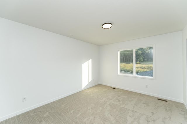 1113 Century Village Lane NE, Rochester, MN 55906