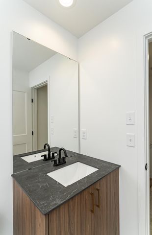 1113 Century Village Lane NE, Rochester, MN 55906