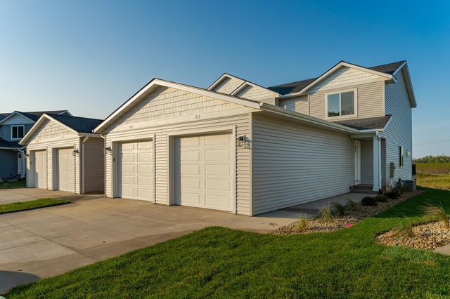 1113 Century Village Lane NE, Rochester, MN 55906