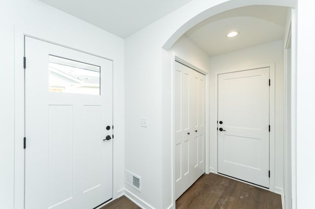 1113 Century Village Lane NE, Rochester, MN 55906