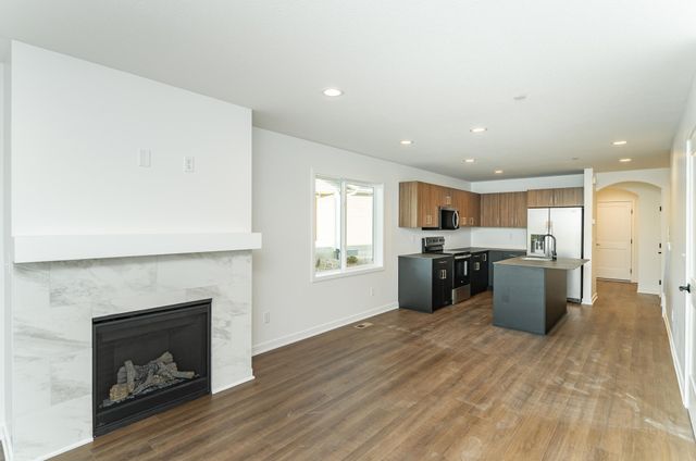 1113 Century Village Lane NE, Rochester, MN 55906