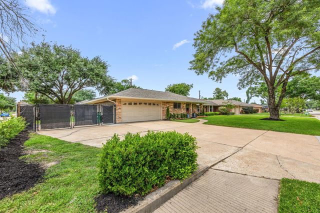 1803 Millwood Drive, Houston, TX 77008