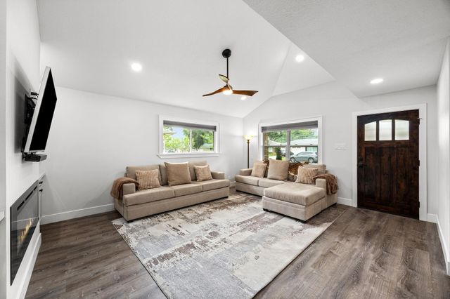 1803 Millwood Drive, Houston, TX 77008