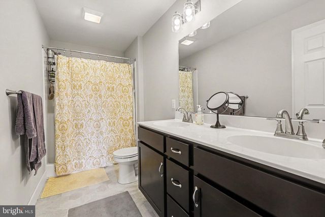 1850 SHADY LN, Mechanicsburg, PA 17055