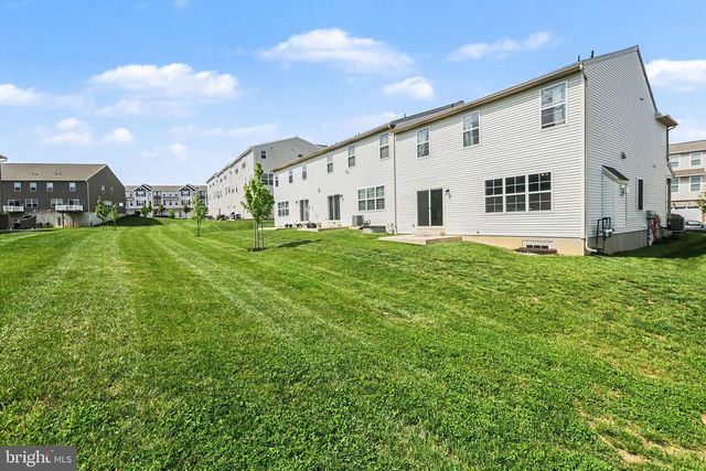 1850 SHADY LN, Mechanicsburg, PA 17055