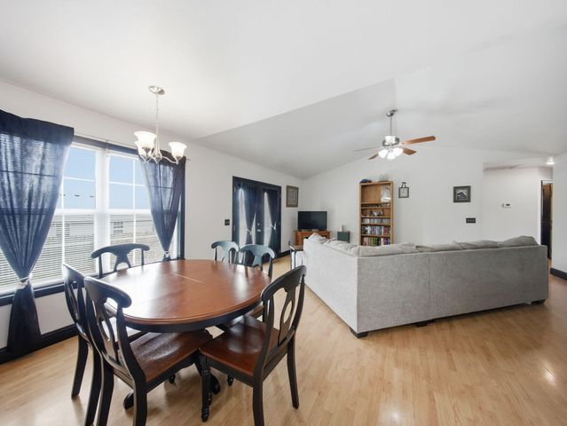 2610 E Moonlight Street, Republic, MO 65738