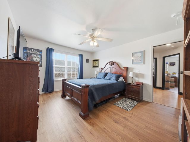 2610 E Moonlight Street, Republic, MO 65738