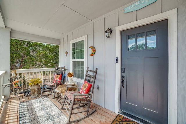 205 Canyon Lake Dr, Bandera, TX 78003