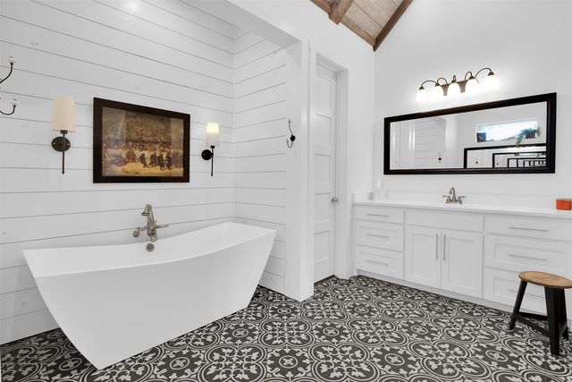 2915 Fm 697, Sherman, TX 75090