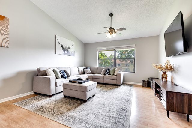 13065 Albright Court 23, Wellington, FL 33414