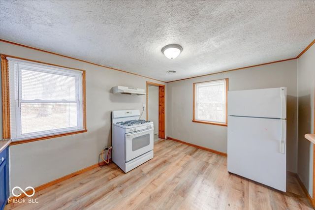 2323 N Leland Avenue, Indianapolis, IN 46218