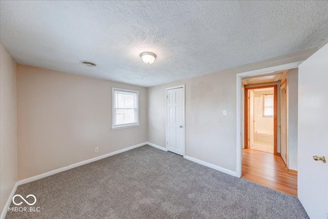 2323 N Leland Avenue, Indianapolis, IN 46218