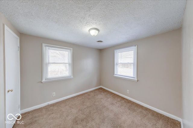 2323 N Leland Avenue, Indianapolis, IN 46218