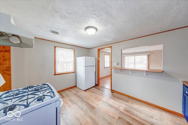 2323 N Leland Avenue, Indianapolis, IN 46218