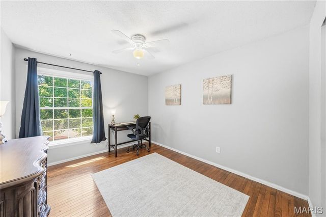 11747 Summerhaven Drive, St Louis, MO 63146