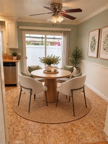 660 Glassell Street 19, Orange, CA 92866