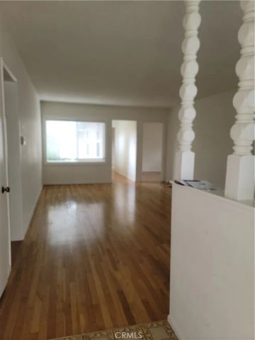 13203 Isis, Hawthorne, CA 90250