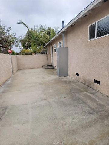 13203 Isis, Hawthorne, CA 90250
