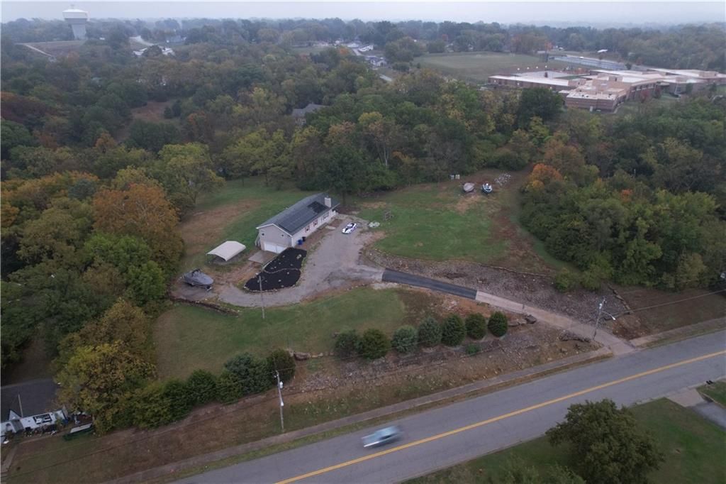 2425 S 55th Street, Kansas City, KS 66106