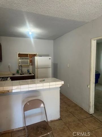 933 N Mountain View, San Bernardino, CA 92410