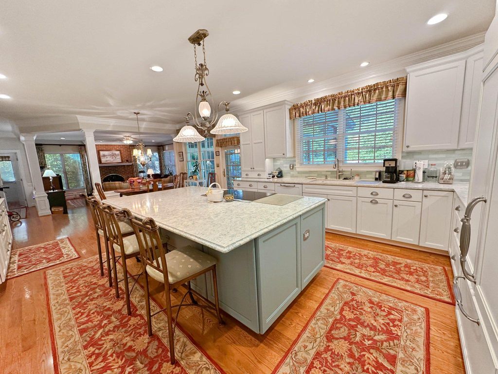 Image 21 of property listing at 8201 GREEN ICE DR, Pasadena, MD 21122