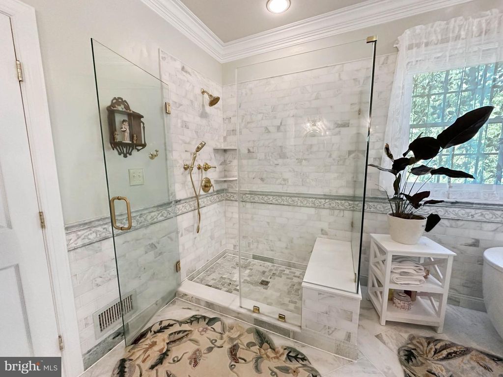 Image 49 of property listing at 8201 GREEN ICE DR, Pasadena, MD 21122