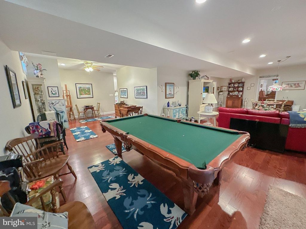 Image 71 of property listing at 8201 GREEN ICE DR, Pasadena, MD 21122