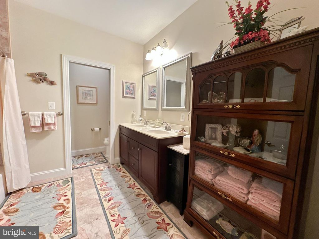 Image 77 of property listing at 8201 GREEN ICE DR, Pasadena, MD 21122