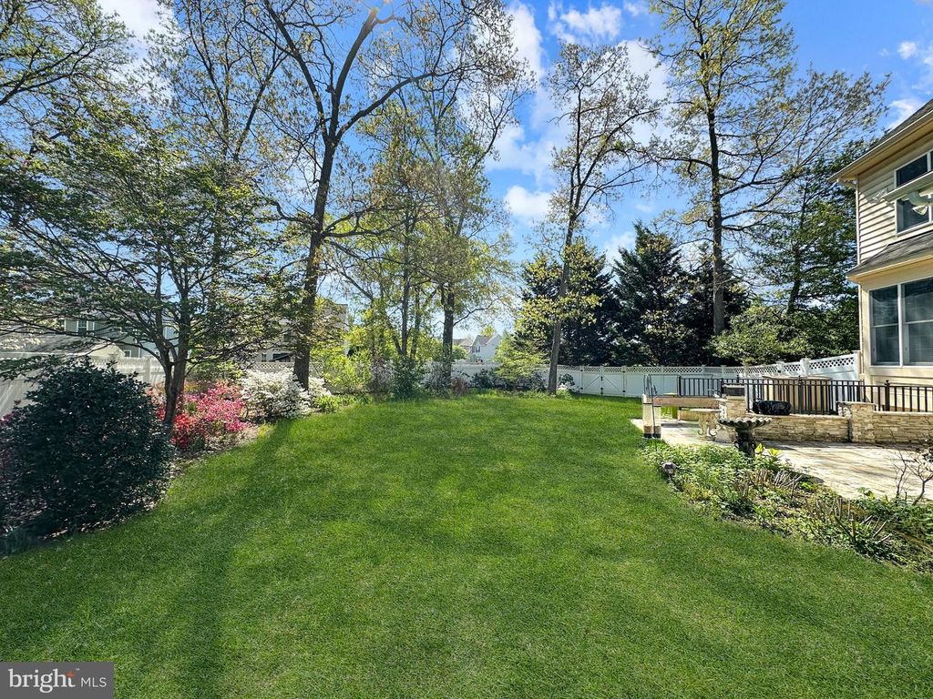 Image 85 of property listing at 8201 GREEN ICE DR, Pasadena, MD 21122