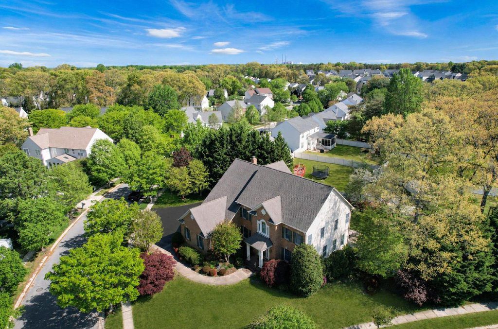 Image 98 of property listing at 8201 GREEN ICE DR, Pasadena, MD 21122