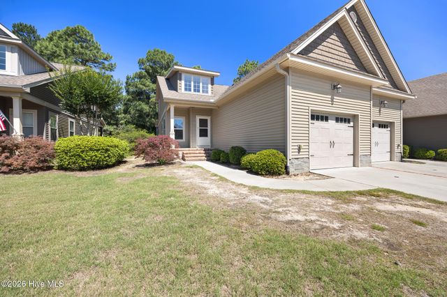 26 Cypress Circle, Southern Pines, NC 28387