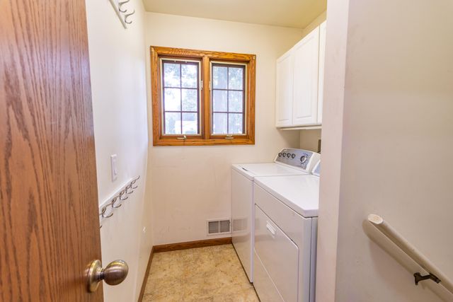 765 Chadds Ford Way, Oshtemo Twp, MI 49009