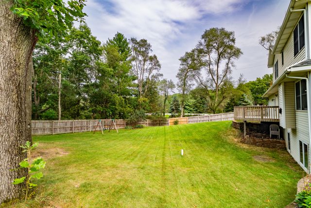 765 Chadds Ford Way, Oshtemo Twp, MI 49009