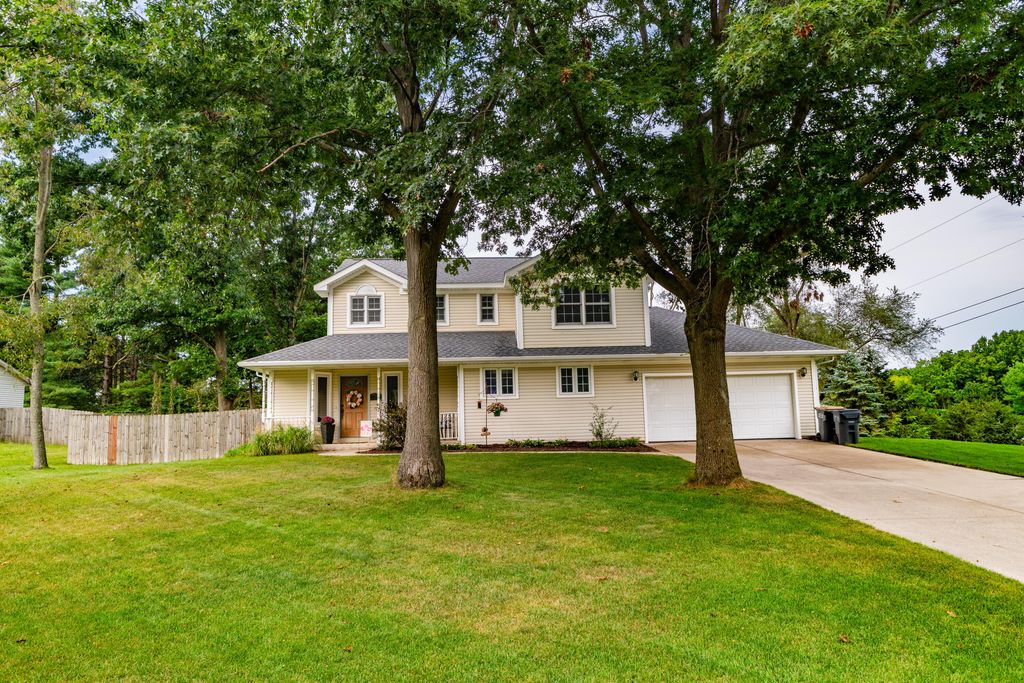 765 Chadds Ford Way, Oshtemo Twp, MI 49009