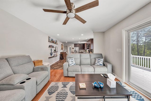 414 Mallard Cove RD, Moneta, VA 24121