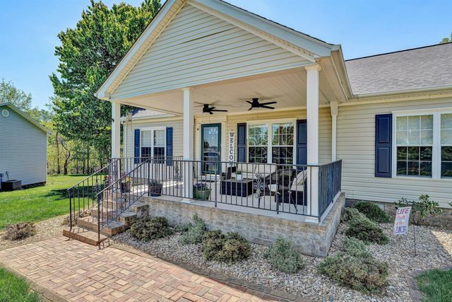 414 Mallard Cove RD, Moneta, VA 24121