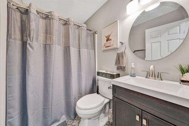 414 Mallard Cove RD, Moneta, VA 24121