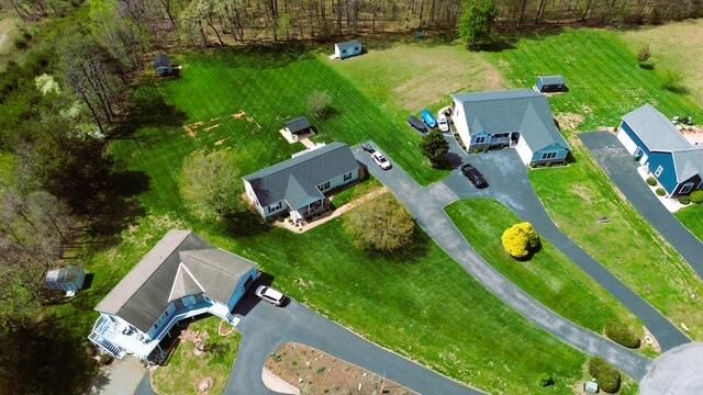 414 Mallard Cove RD, Moneta, VA 24121