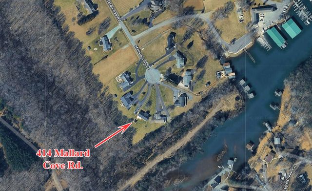 414 Mallard Cove RD, Moneta, VA 24121