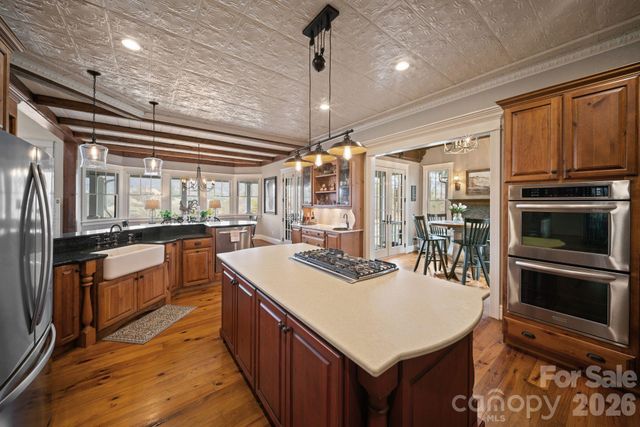 29 Bonnie Brae Drive, Weaverville, NC 28787