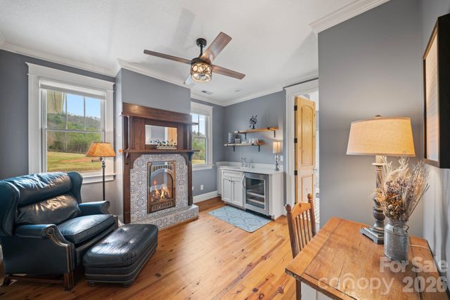 29 Bonnie Brae Drive, Weaverville, NC 28787