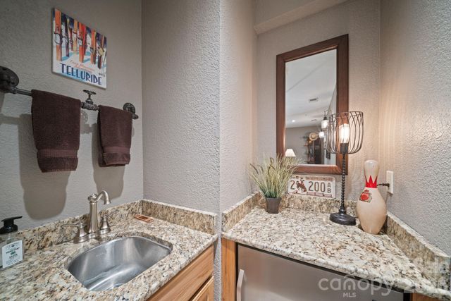 29 Bonnie Brae Drive, Weaverville, NC 28787